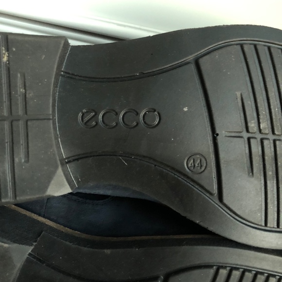 ECCO VITRUS II Suede Boots - Picture 5 of 7